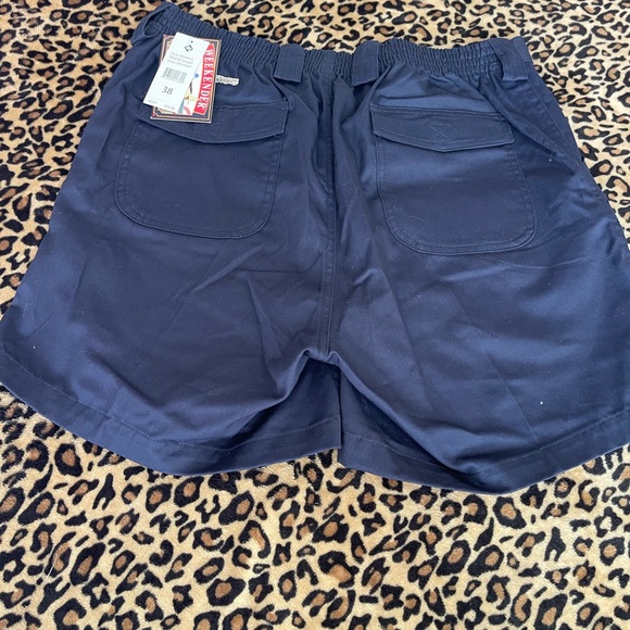 Men’s Navy Cargo Shorts - Picture 4 of 4